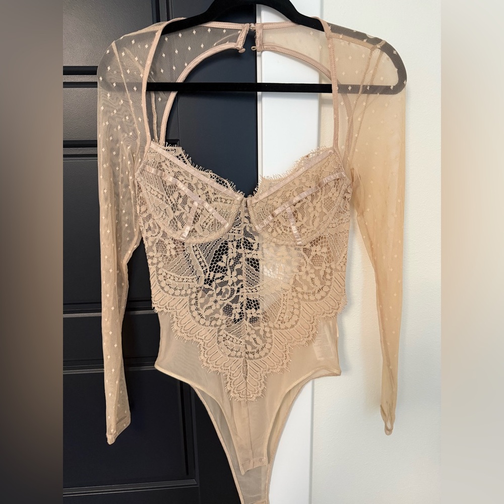 Bardot Nude Lace Bodysuit
